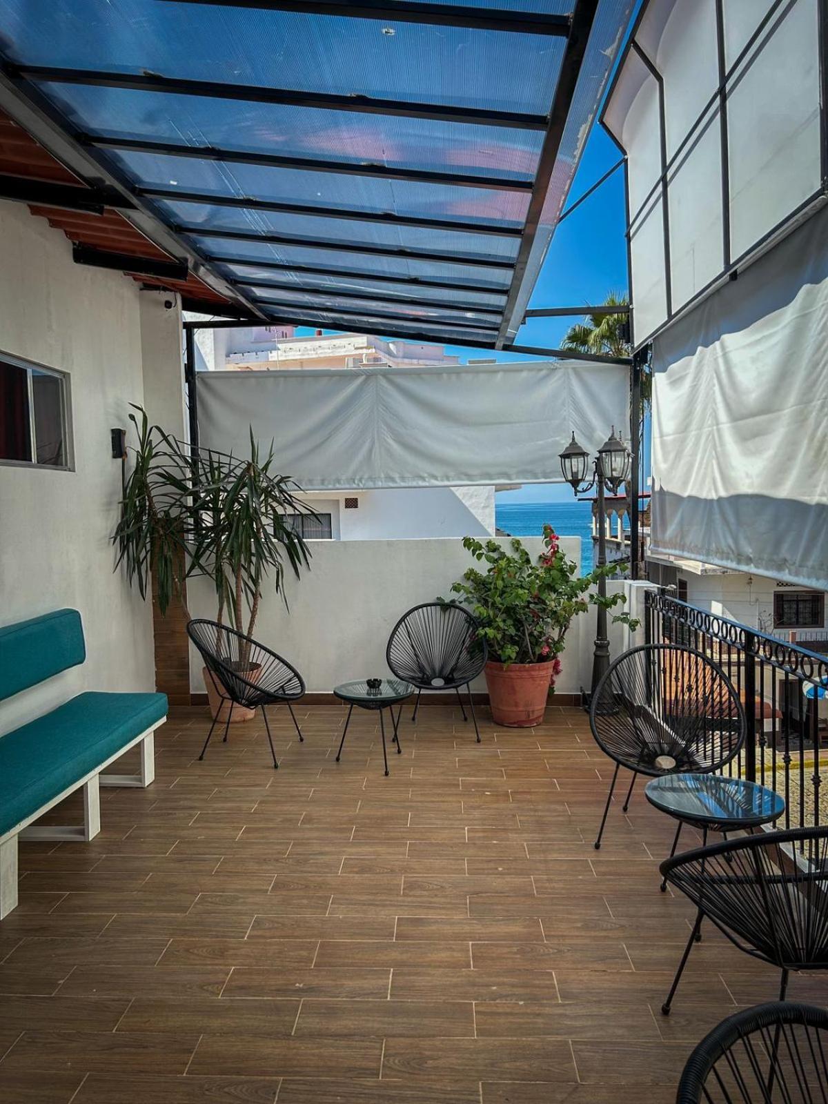Spartacus Hostel Boutique For Men Puerto Vallarta Exterior photo