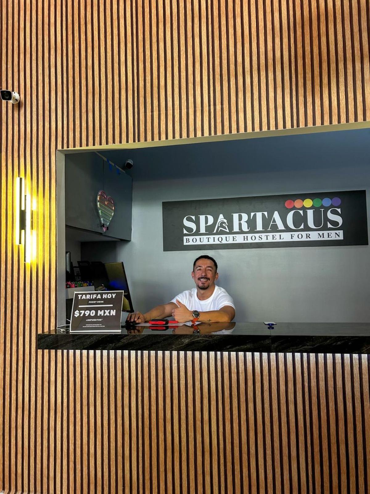 Spartacus Hostel Boutique For Men Puerto Vallarta Exterior photo