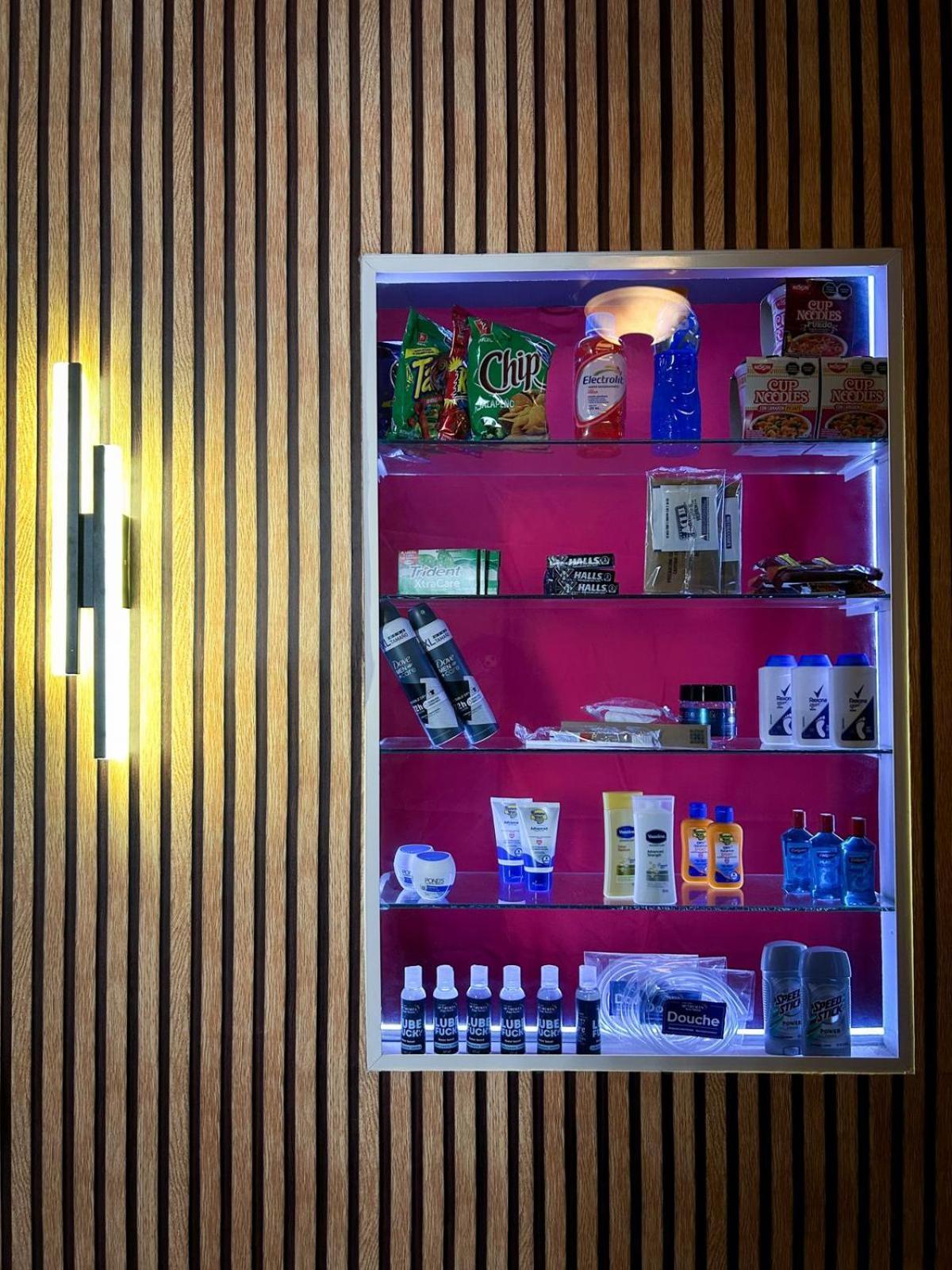 Spartacus Hostel Boutique For Men Puerto Vallarta Exterior photo